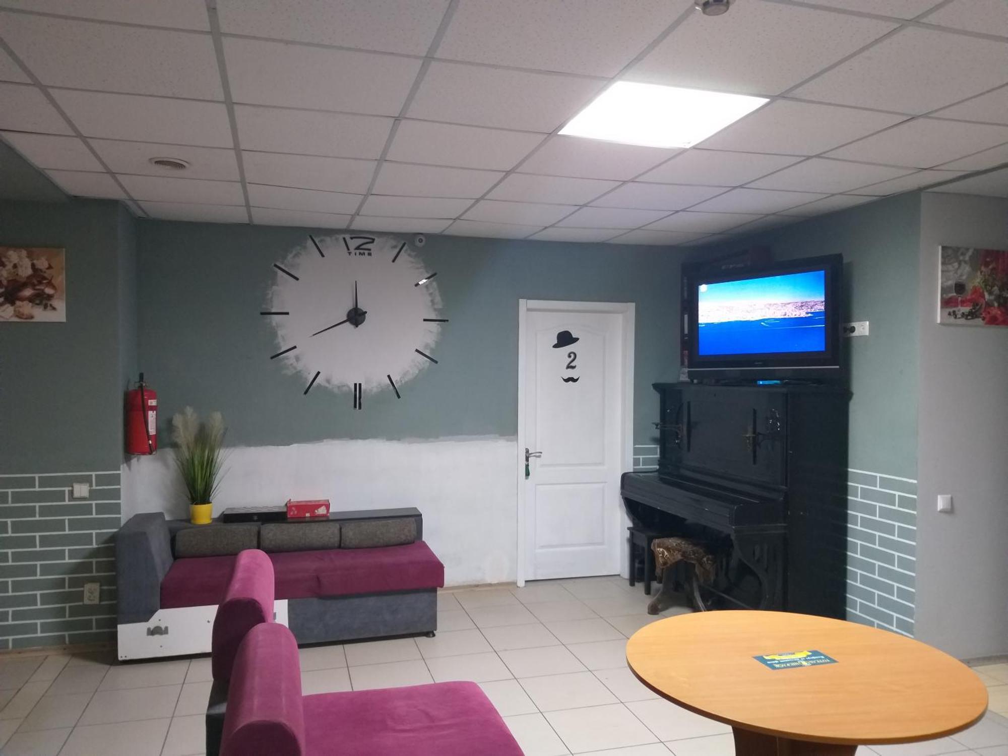 Sherlock Hotel Charków Zewnętrze zdjęcie