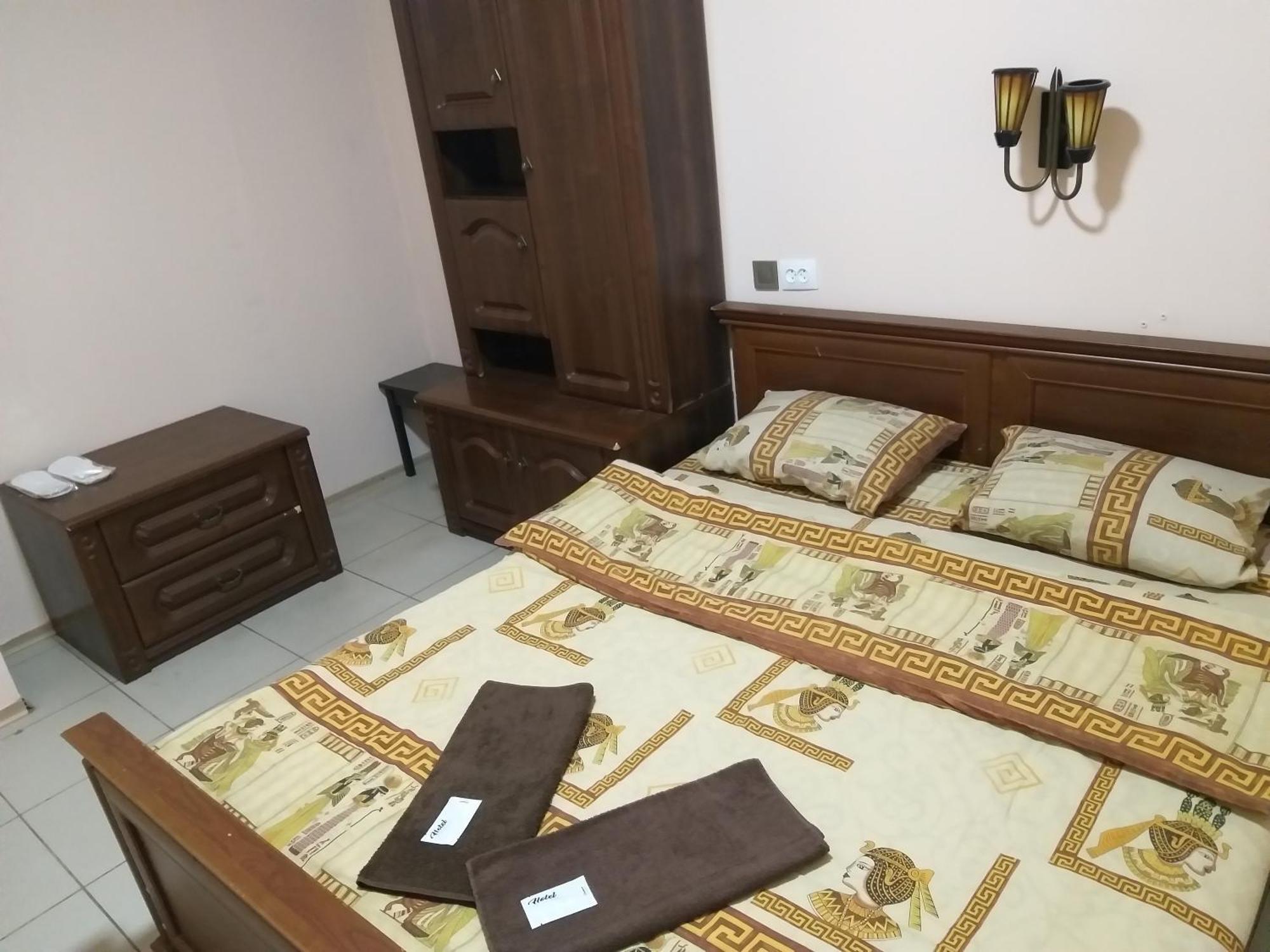 Sherlock Hotel Charków Zewnętrze zdjęcie